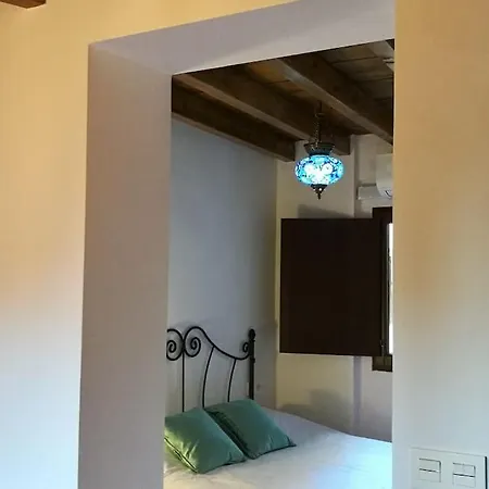 Cerca De La Alhambra, La Casa Del Cuento, Primero Apartment Granada